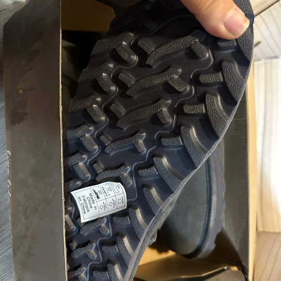 Bear paw ankle boots - Picture 2 of 2